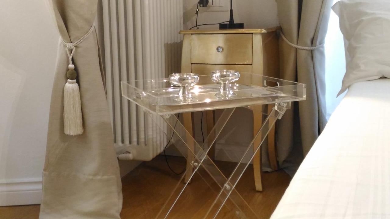 Piazza San Rocco Suite Art Verbania Buitenkant foto