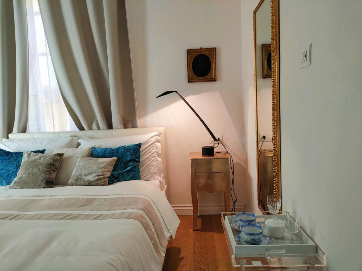 Piazza San Rocco Suite Art Verbania Buitenkant foto