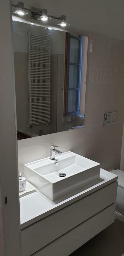 Piazza San Rocco Suite Art Verbania Buitenkant foto